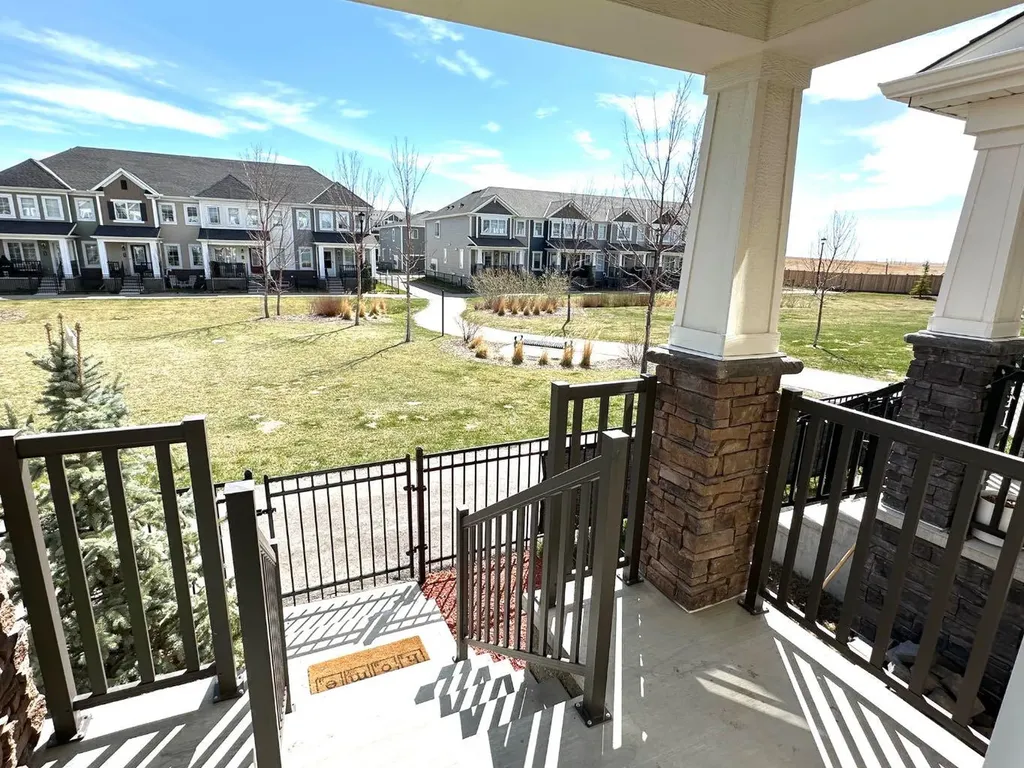 2226 Windbury Greenway SW Airdrie AB T4B 5L2