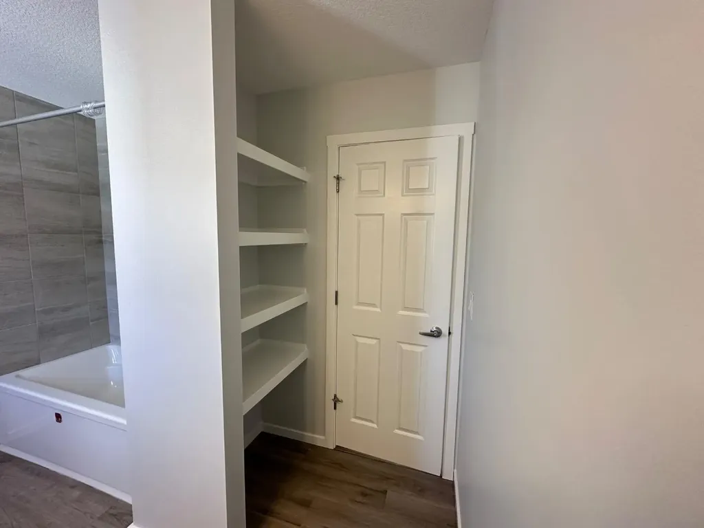 2226 Windbury Greenway SW Airdrie AB T4B 5L2