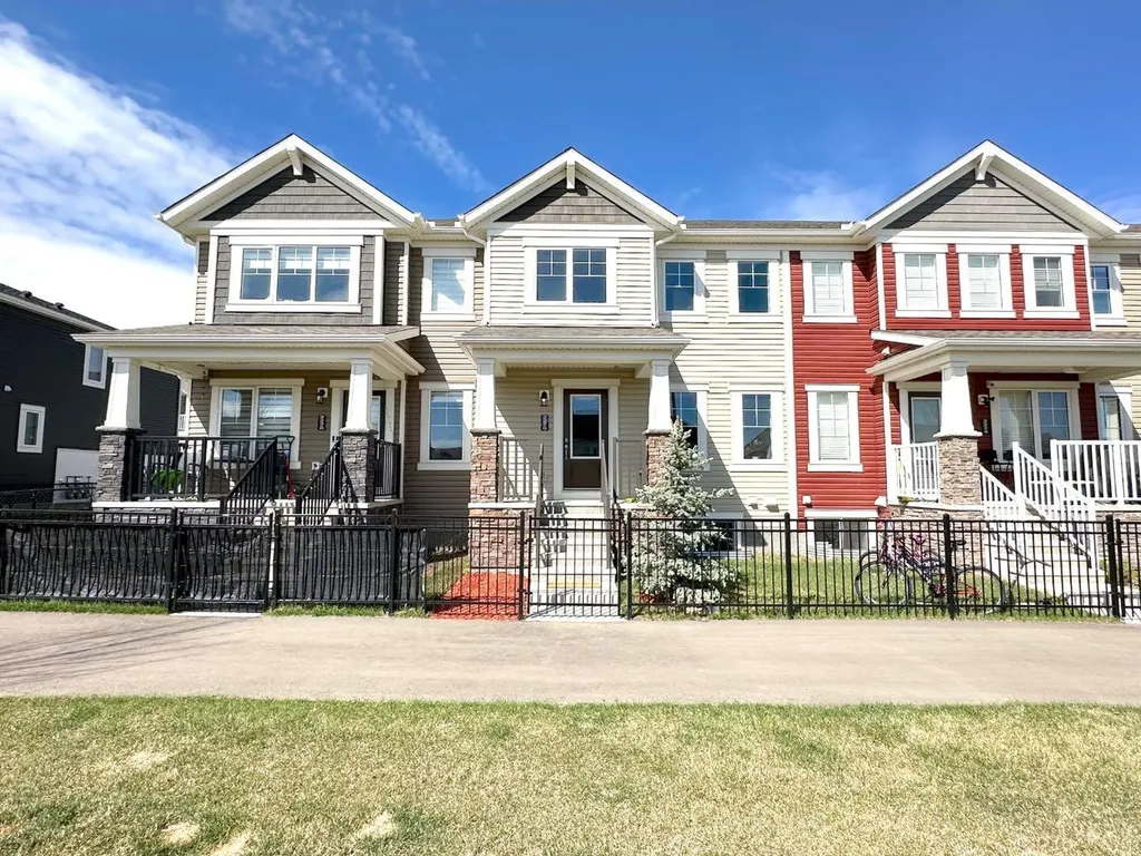 2226 Windbury Greenway SW Airdrie AB T4B 5L2