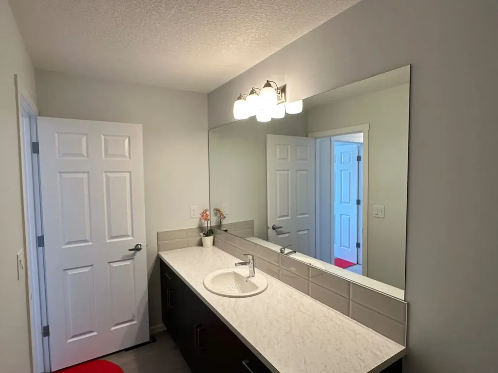 2226 Windbury Greenway SW Airdrie AB T4B 5L2