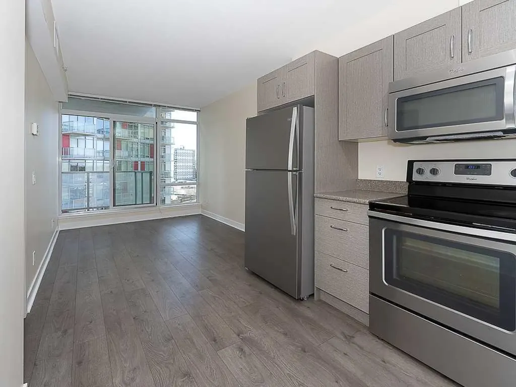 30 Brentwood Common NW Calgary AB T2L 2L8