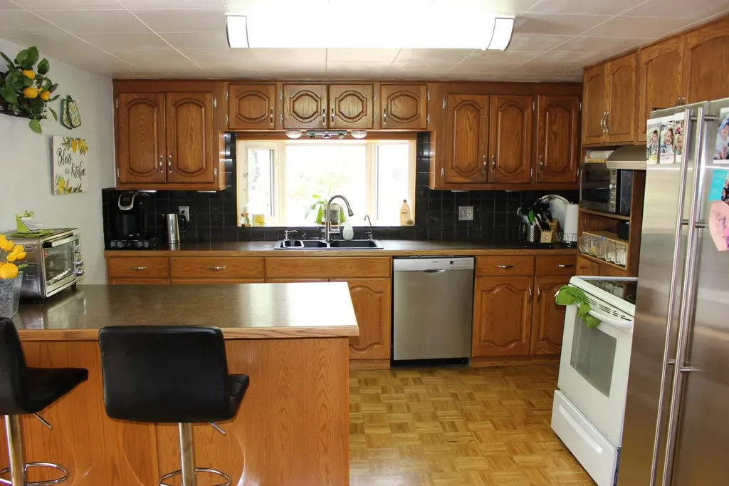 605 Rogers Avenue Picture Butte AB T0K 1V0