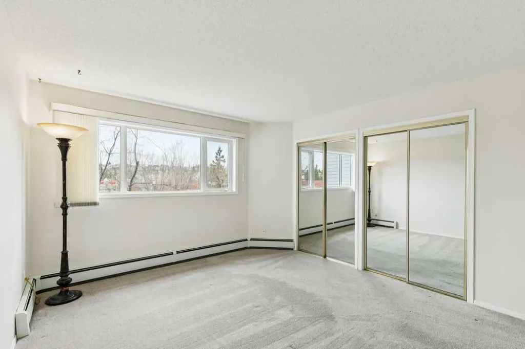2309 Hawksbrow Point NW Calgary AB T3G 4C9