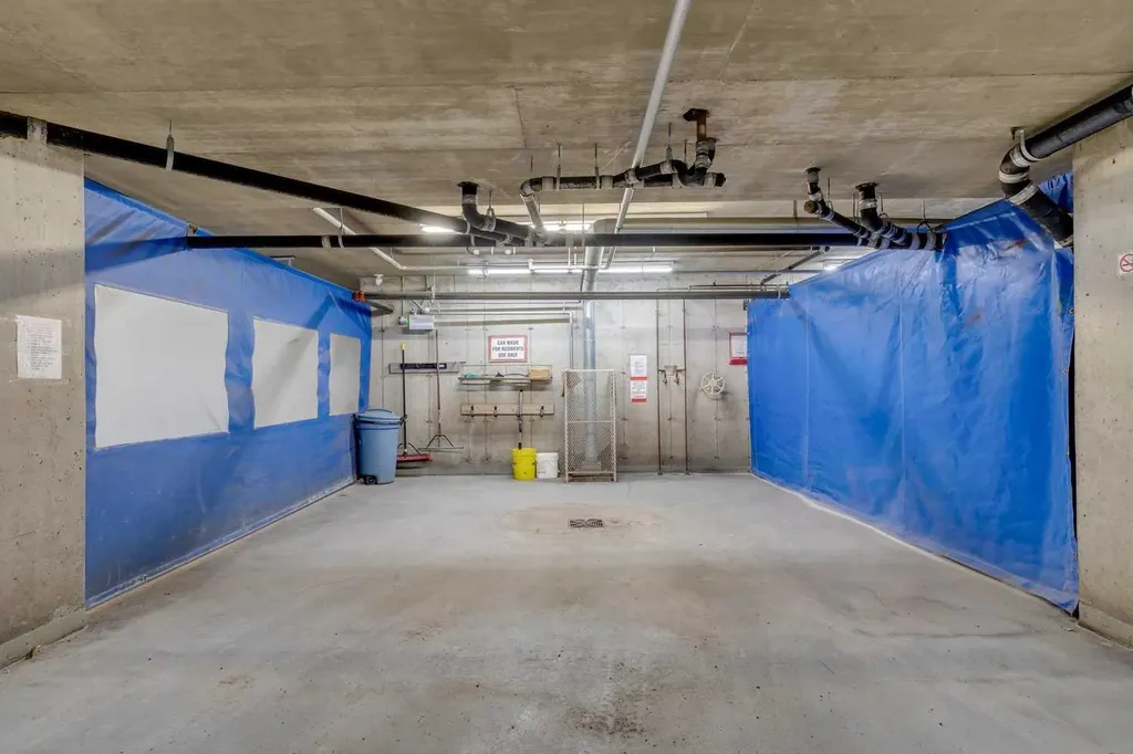 2309 Hawksbrow Point NW Calgary AB T3G 4C9