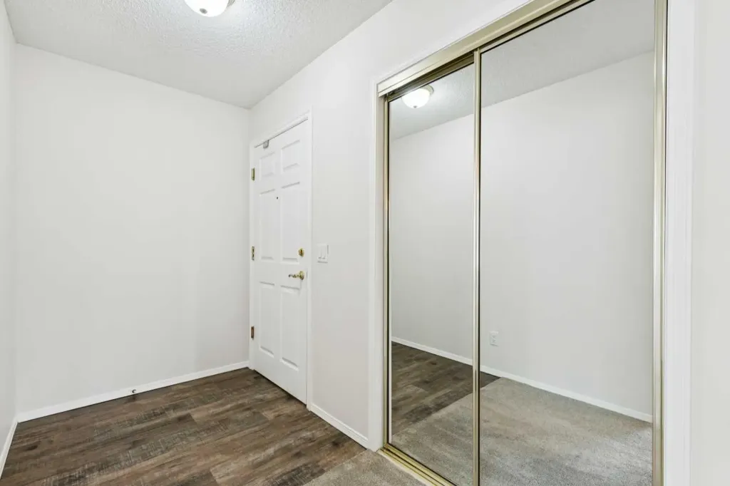 2309 Hawksbrow Point NW Calgary AB T3G 4C9