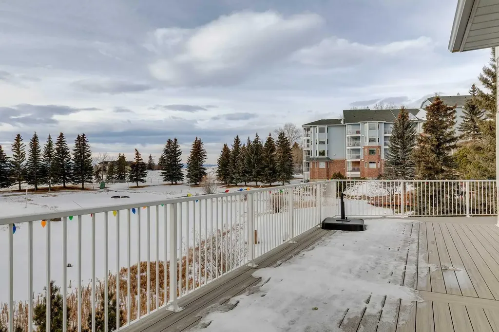 2309 Hawksbrow Point NW Calgary AB T3G 4C9