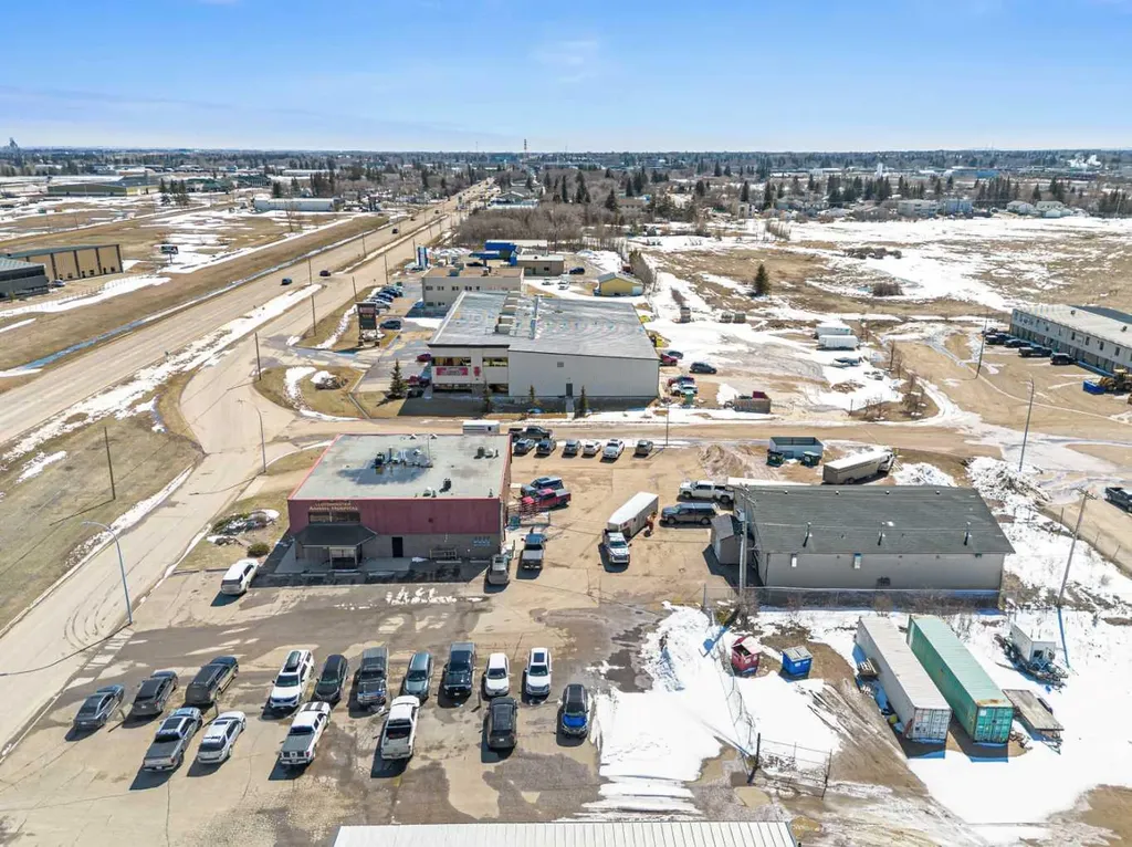 6002 50 Avenue Lloydminster AB T9V 2T9