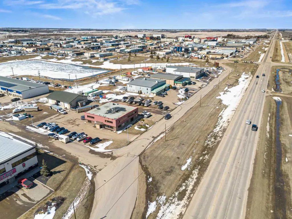 6002 50 Avenue Lloydminster AB T9V 2T9