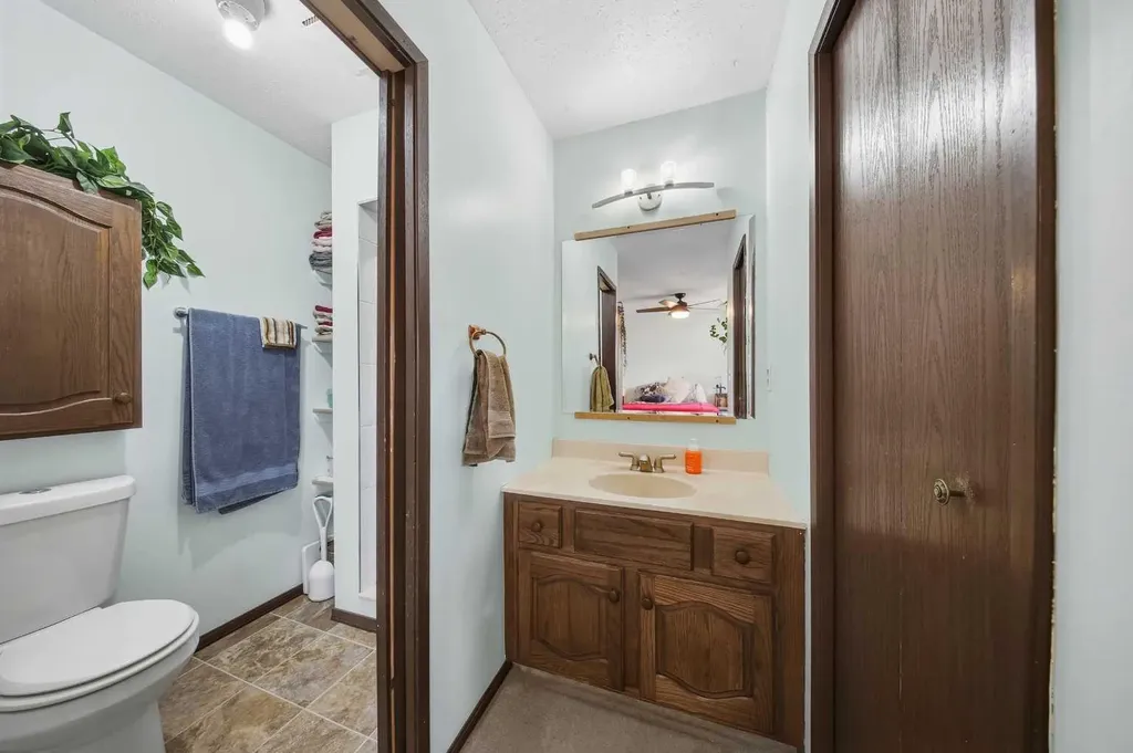 55 Nyman Crescent Red Deer AB T4P 1Z5