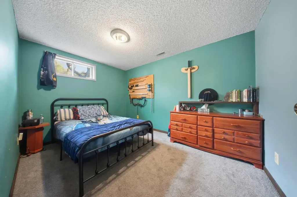 55 Nyman Crescent Red Deer AB T4P 1Z5