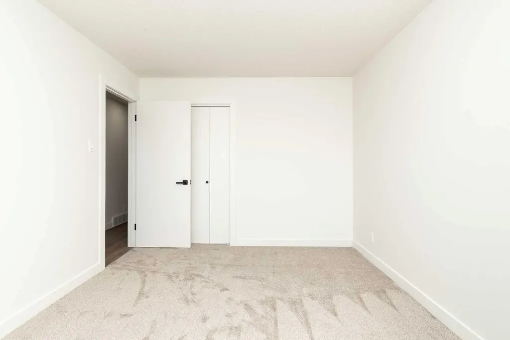 3618 Forestry Avenue S Lethbridge AB T1K 3L4