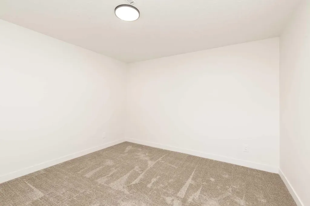 3618 Forestry Avenue S Lethbridge AB T1K 3L4