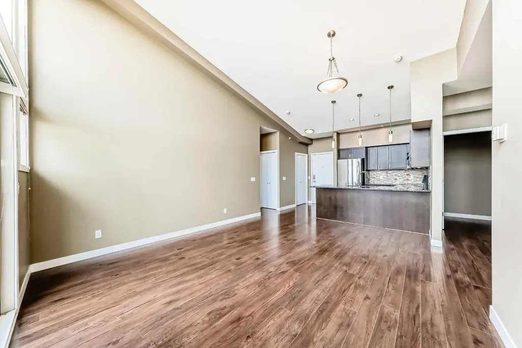 4303 1 Street NE Calgary AB T2E 7M3