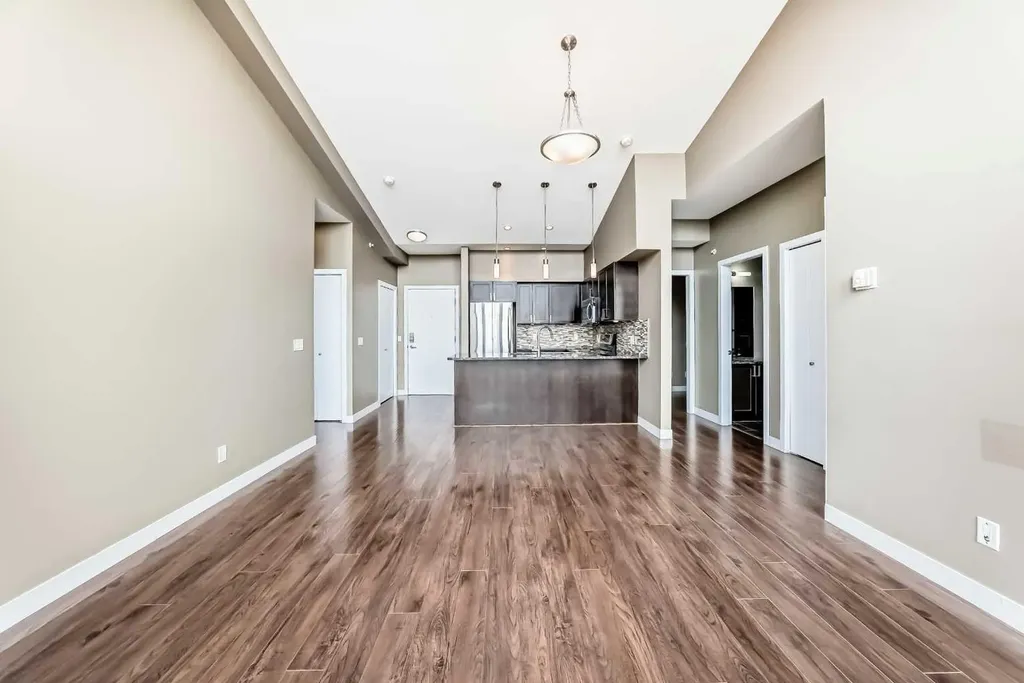 4303 1 Street NE Calgary AB T2E 7M3
