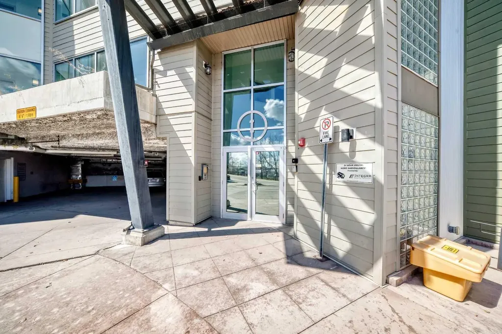 4303 1 Street NE Calgary AB T2E 7M3
