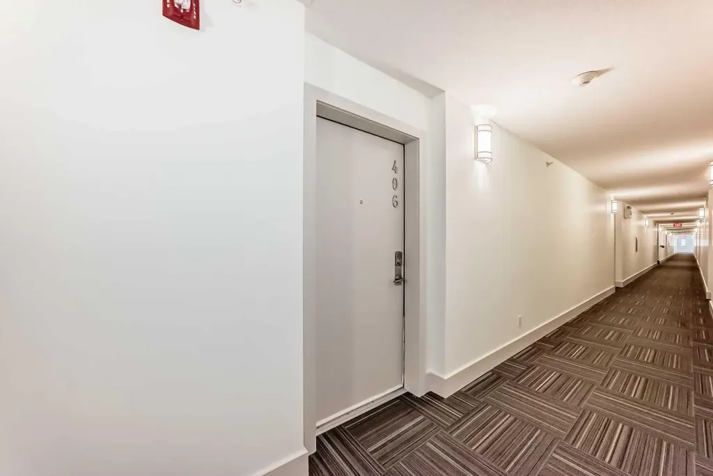 4303 1 Street NE Calgary AB T2E 7M3