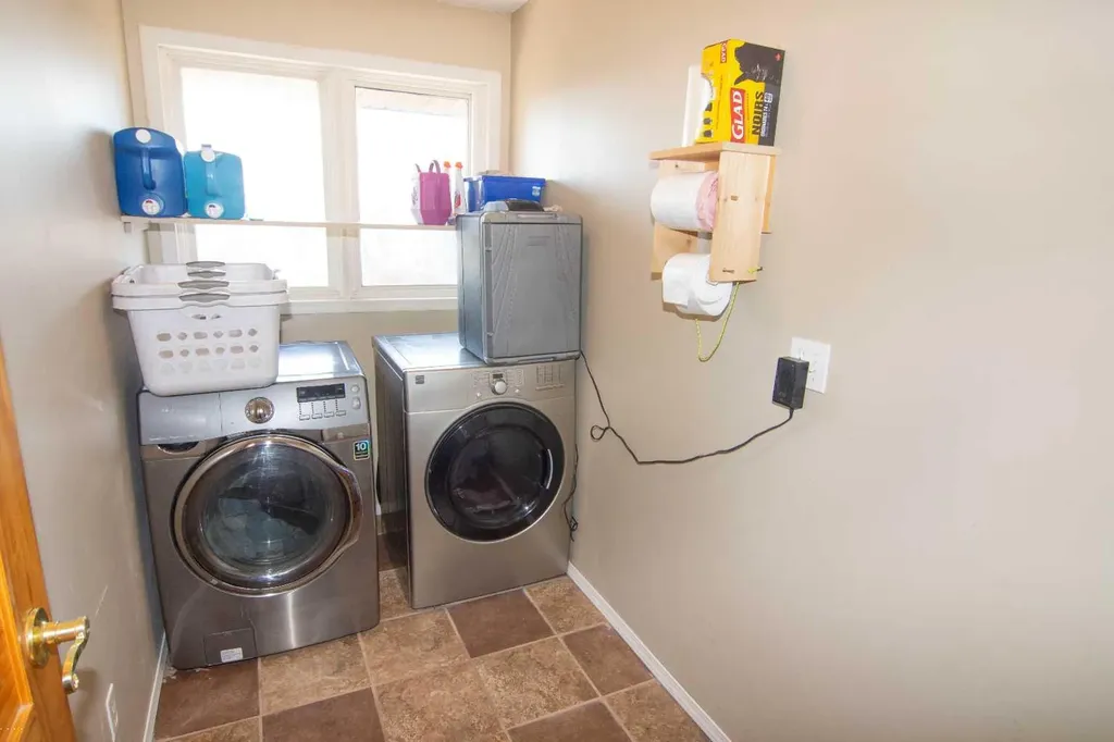 640 Mcculloch Crescent Irricana AB T0M1B0