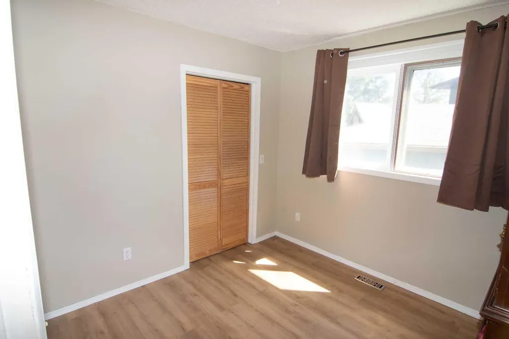 640 Mcculloch Crescent Irricana AB T0M1B0
