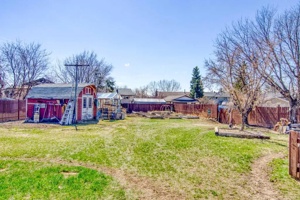 640 Mcculloch Crescent Irricana AB T0M1B0