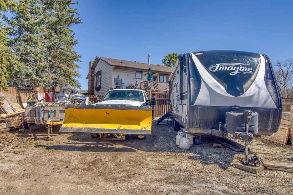 640 Mcculloch Crescent Irricana AB T0M1B0