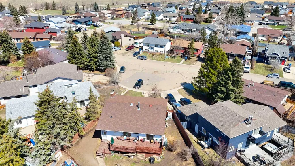 640 Mcculloch Crescent Irricana AB T0M1B0