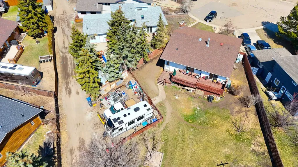 640 Mcculloch Crescent Irricana AB T0M1B0