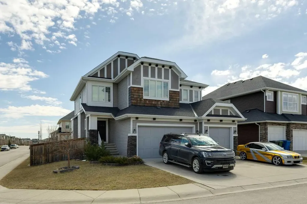 168 Rainbow Falls Heath Chestermere AB T1X 0N4