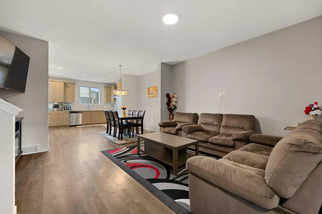 286 Cornerstone Crescent NE Calgary AB T3N 1R4