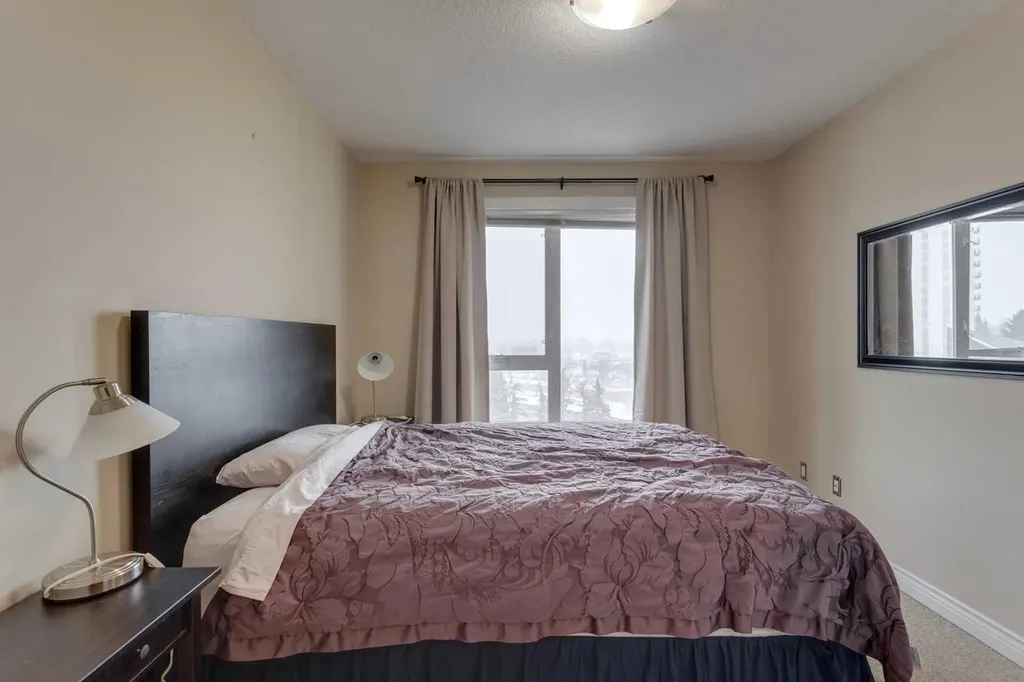 3101 34 Avenue NW Calgary AB T2L 0Y2