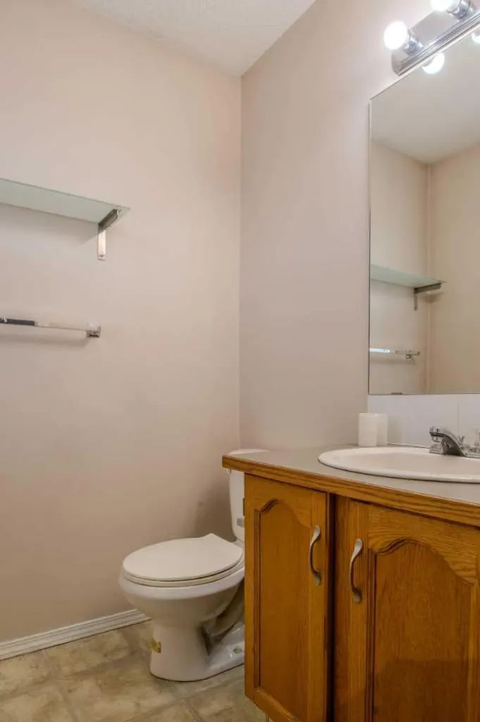 161 Saddlecrest Close NE Calgary AB T3J 5B6