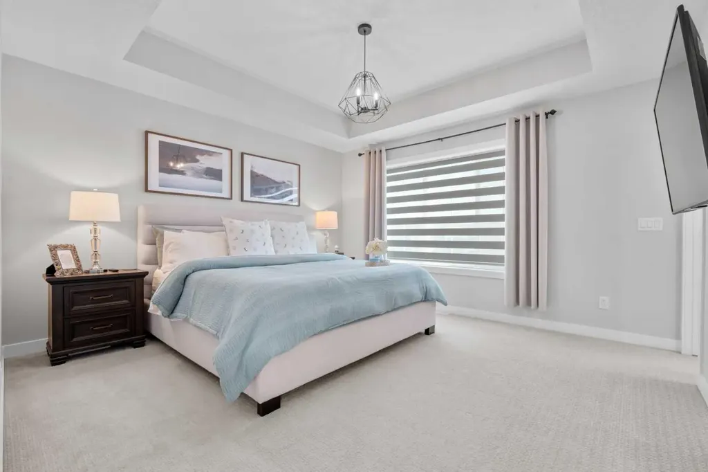 1053 West Lakeview Chestermere AB T1X2T2