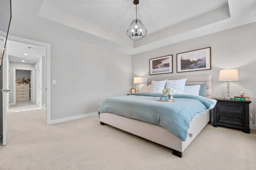 1053 West Lakeview Chestermere AB T1X2T2
