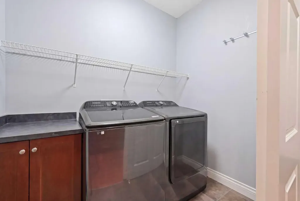 61 Saddleland Drive NE Calgary AB T3J 5J3