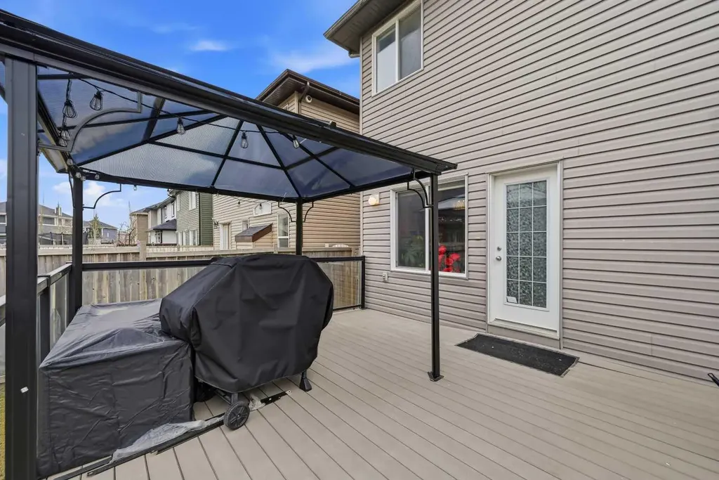 61 Saddleland Drive NE Calgary AB T3J 5J3
