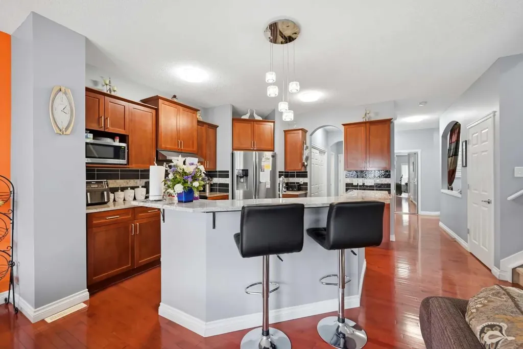 61 Saddleland Drive NE Calgary AB T3J 5J3