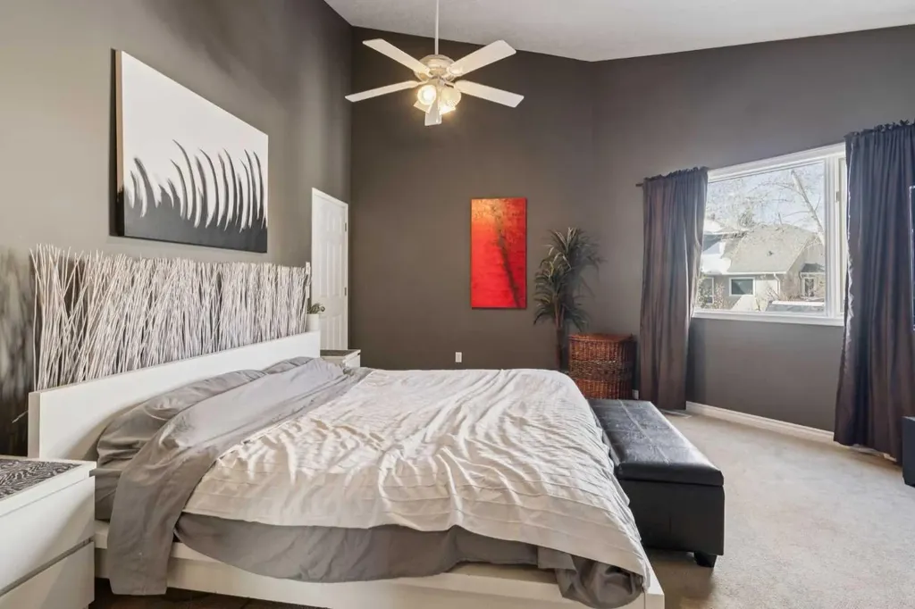 8373 Edgevalley Drive NW Calgary AB T3A 4X6
