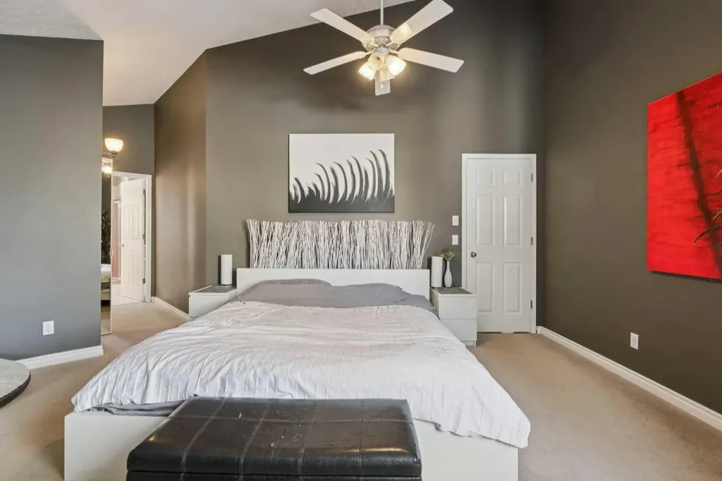 8373 Edgevalley Drive NW Calgary AB T3A 4X6