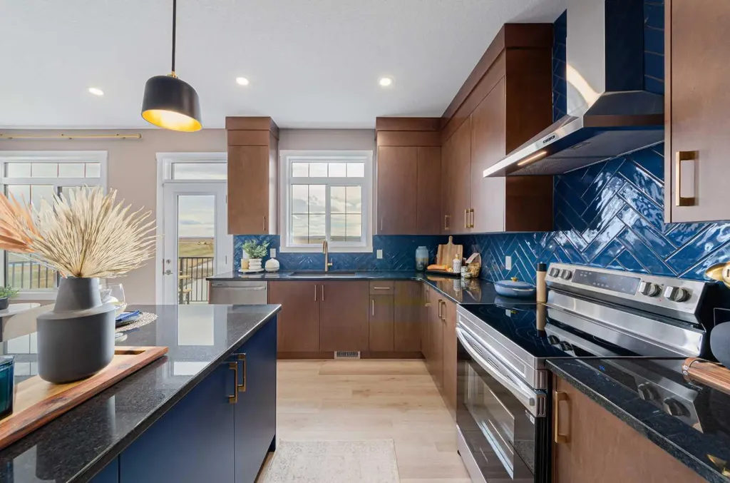 71 Ricardo Ranch Avenue SE Calgary AB T3M 3Z6