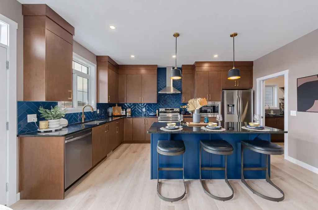 71 Ricardo Ranch Avenue SE Calgary AB T3M 3Z6