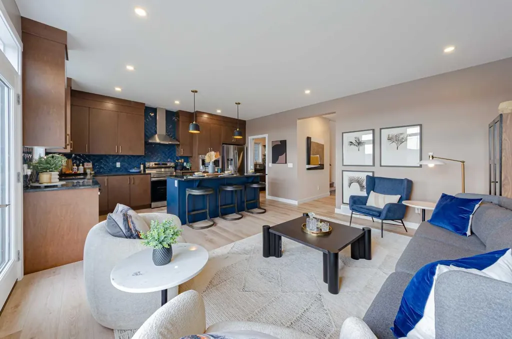 71 Ricardo Ranch Avenue SE Calgary AB T3M 3Z6