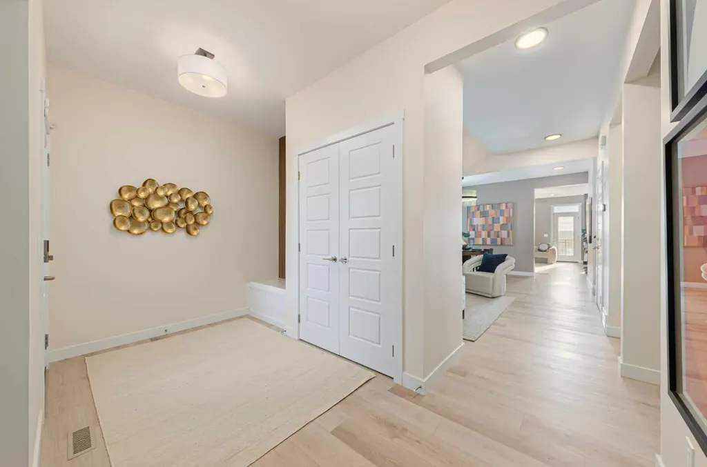 71 Ricardo Ranch Avenue SE Calgary AB T3M 3Z6