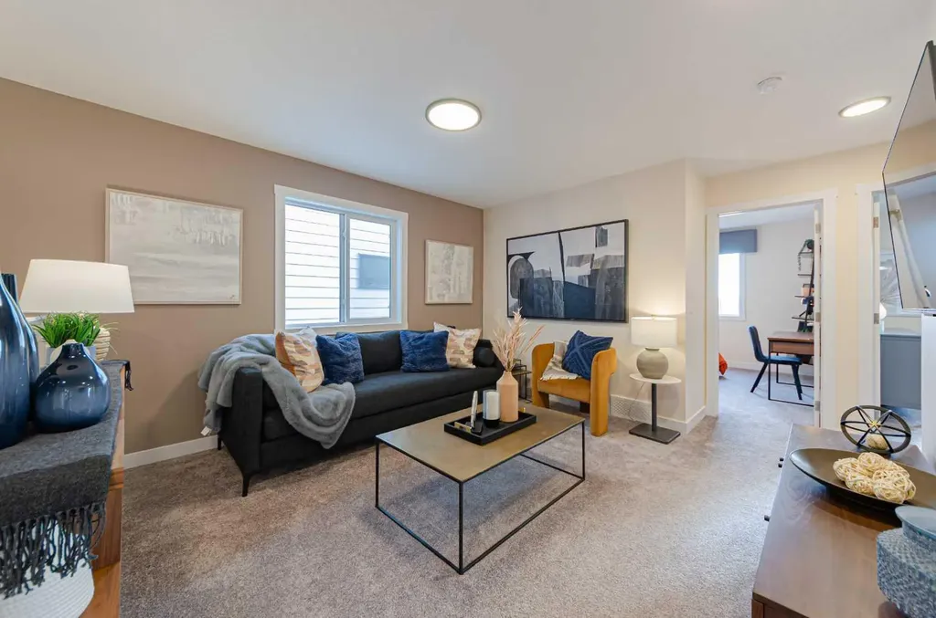 71 Ricardo Ranch Avenue SE Calgary AB T3M 3Z6