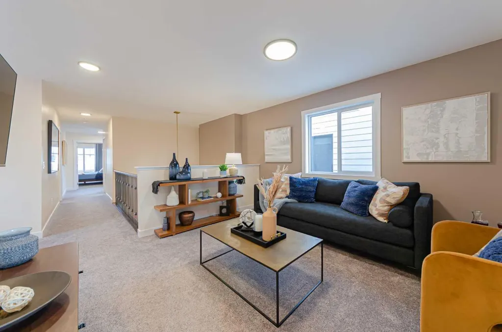 71 Ricardo Ranch Avenue SE Calgary AB T3M 3Z6