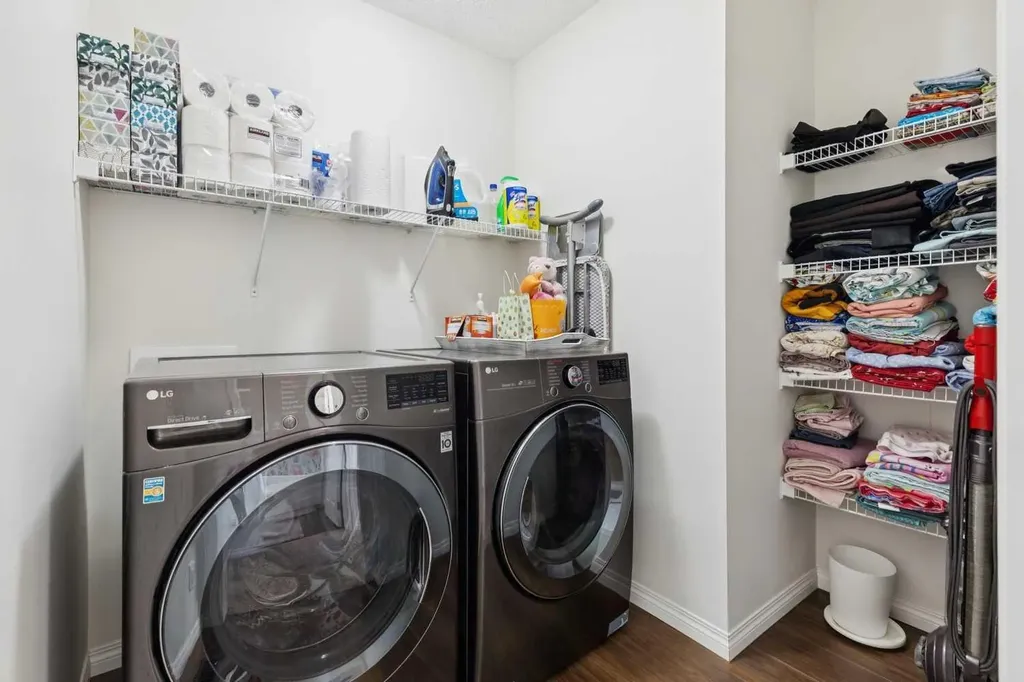 651 Savanna Landing NE Calgary AB T3J 2E4