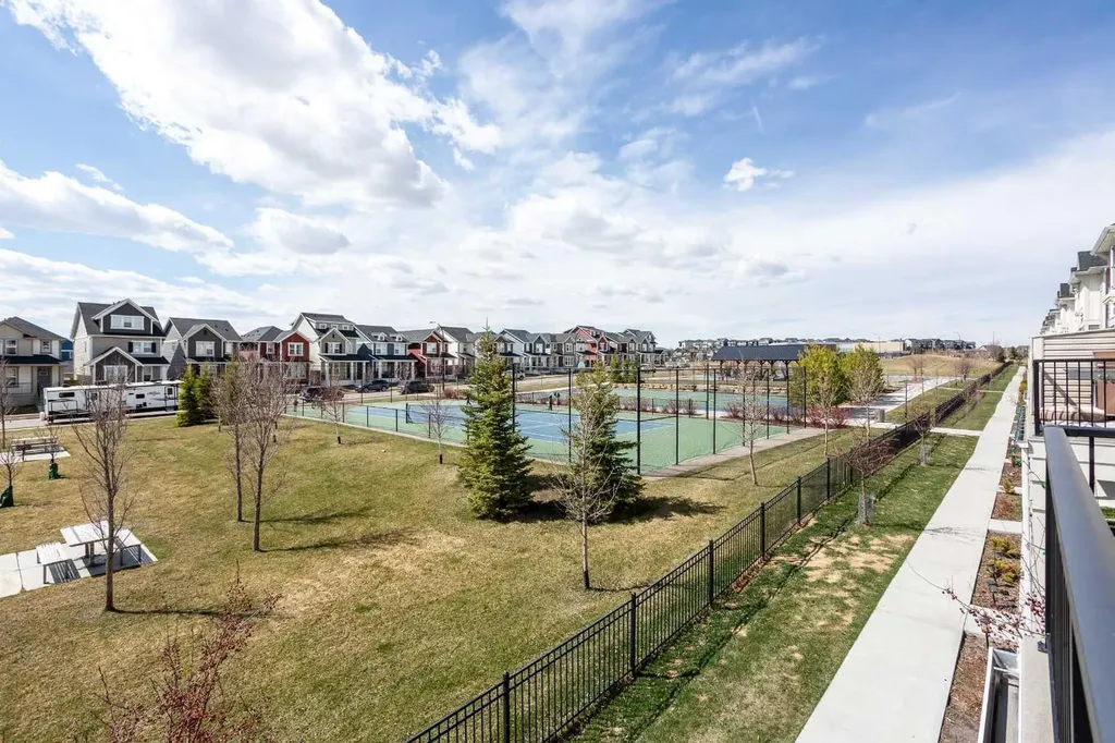 449 South Point Lane SW Airdrie AB T4B 5G8