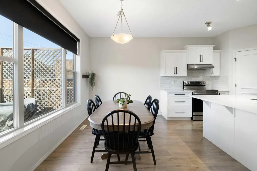 47 Covehaven Mews NE Calgary AB T3K 0E2