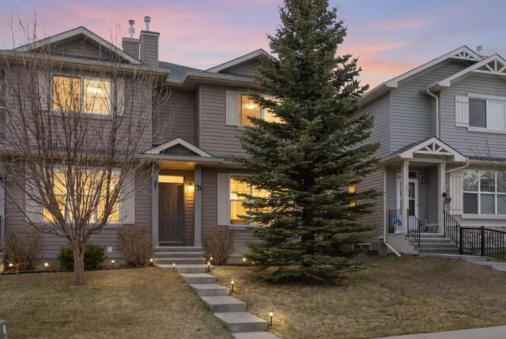 47 Covehaven Mews NE Calgary AB T3K 0E2