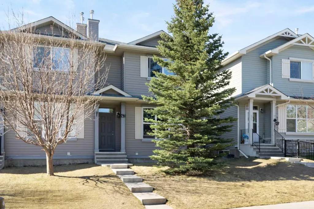 47 Covehaven Mews NE Calgary AB T3K 0E2