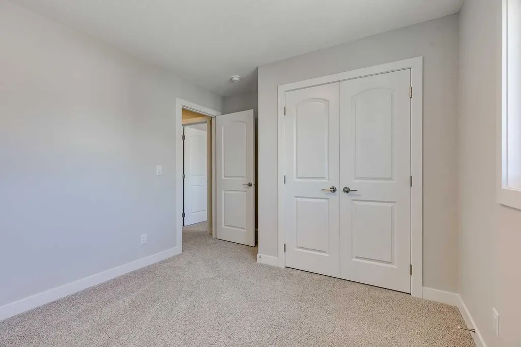 157 Wolf Hollow Drive SE Calgary AB T2X 6C4