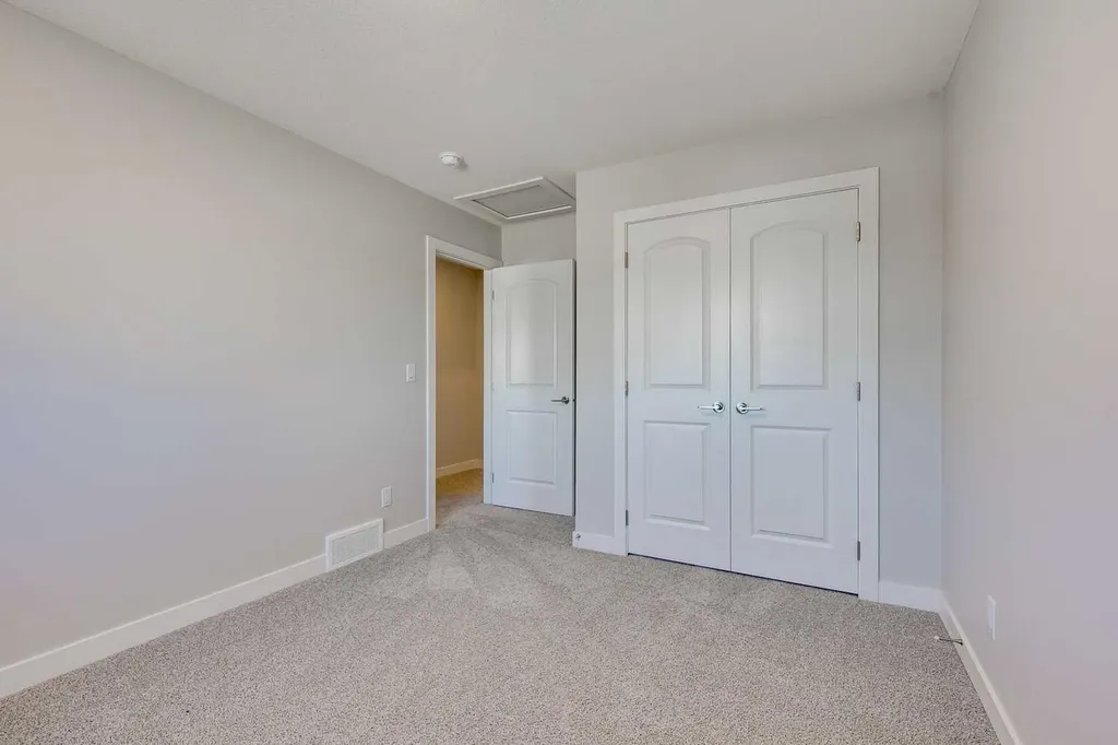 157 Wolf Hollow Drive SE Calgary AB T2X 6C4
